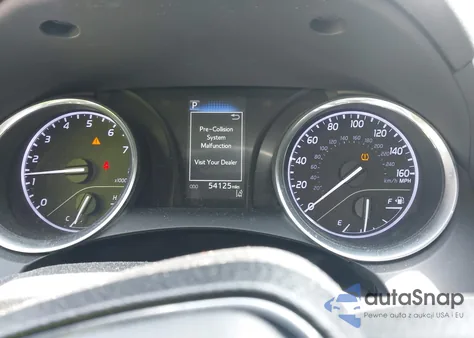 2020 Toyota Camry Le z USA, uszkodzony, nr VIN 4T1C11AK8LU861497